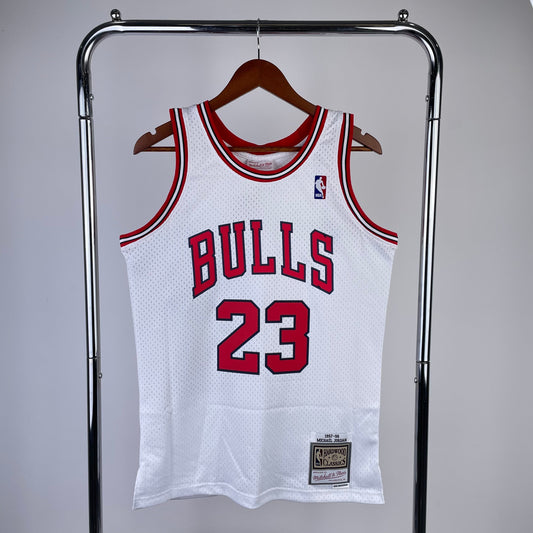 Chicago Bulls 1997 Retro Jersey - Michael Jordan #23 - Design 3
