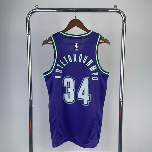 Milwaukee Bucks 22/23 Classic Jersey - Giannis Antetokounmpo #34