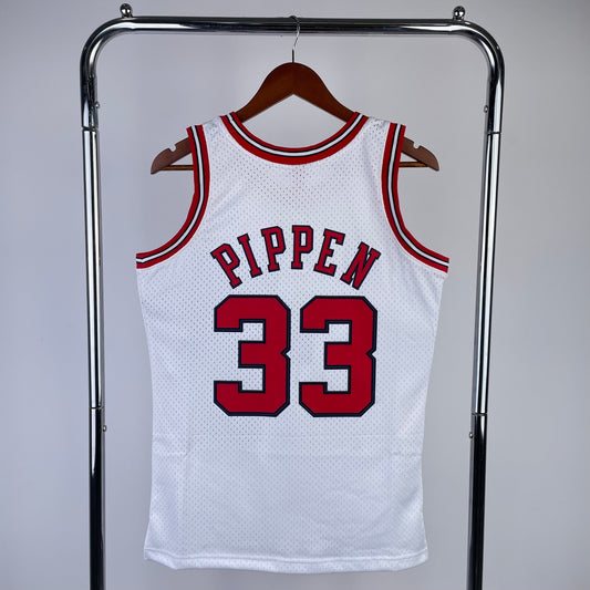 Chicago Bulls 1997 Retro Jersey - Scottie Pippen #33 - Design 3