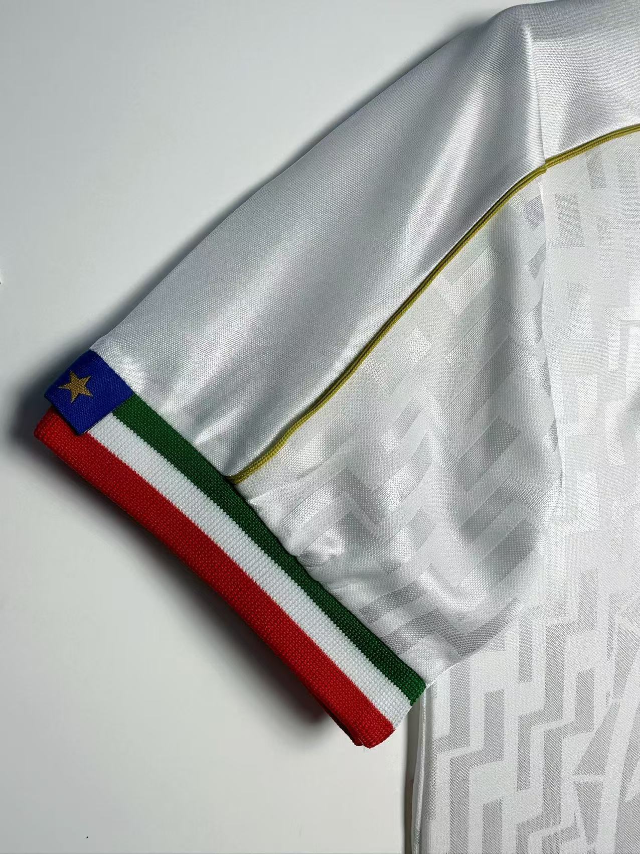 Man's Retro Jersey Italy National Team Away -1995