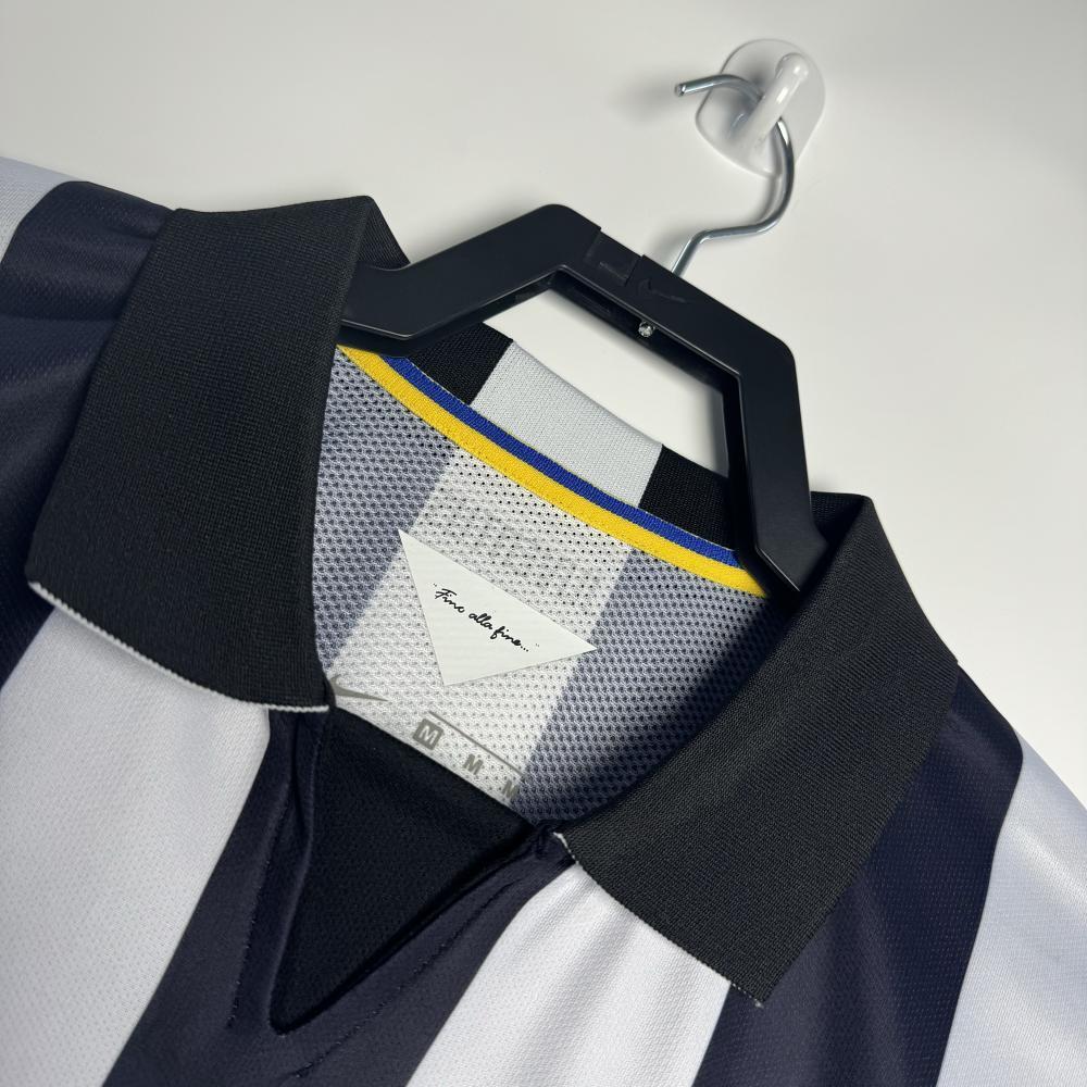 Man's Retro Long Sleeve Juventus Team Home - 2014/2015