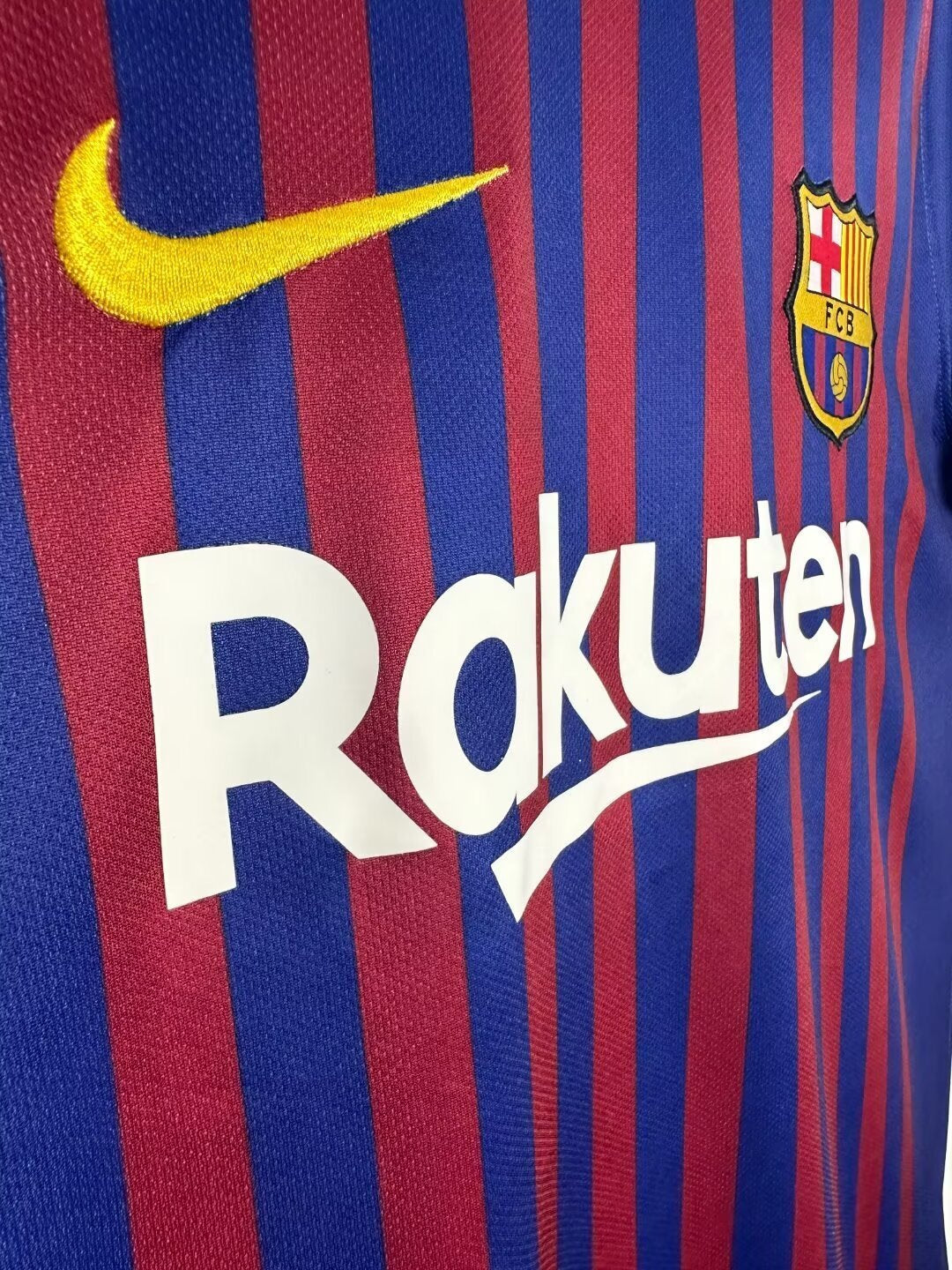 Man's Retro Jersey Barcelona Team  - 2018/2019