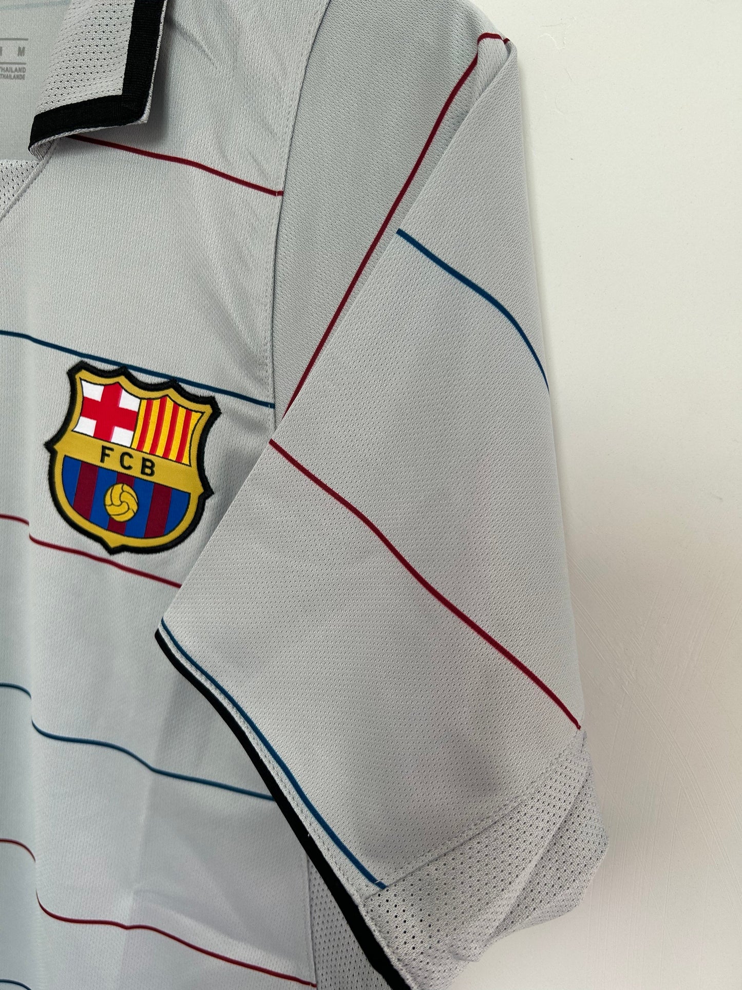 Man's Retro Jersey Barcelona Team - 2003/04