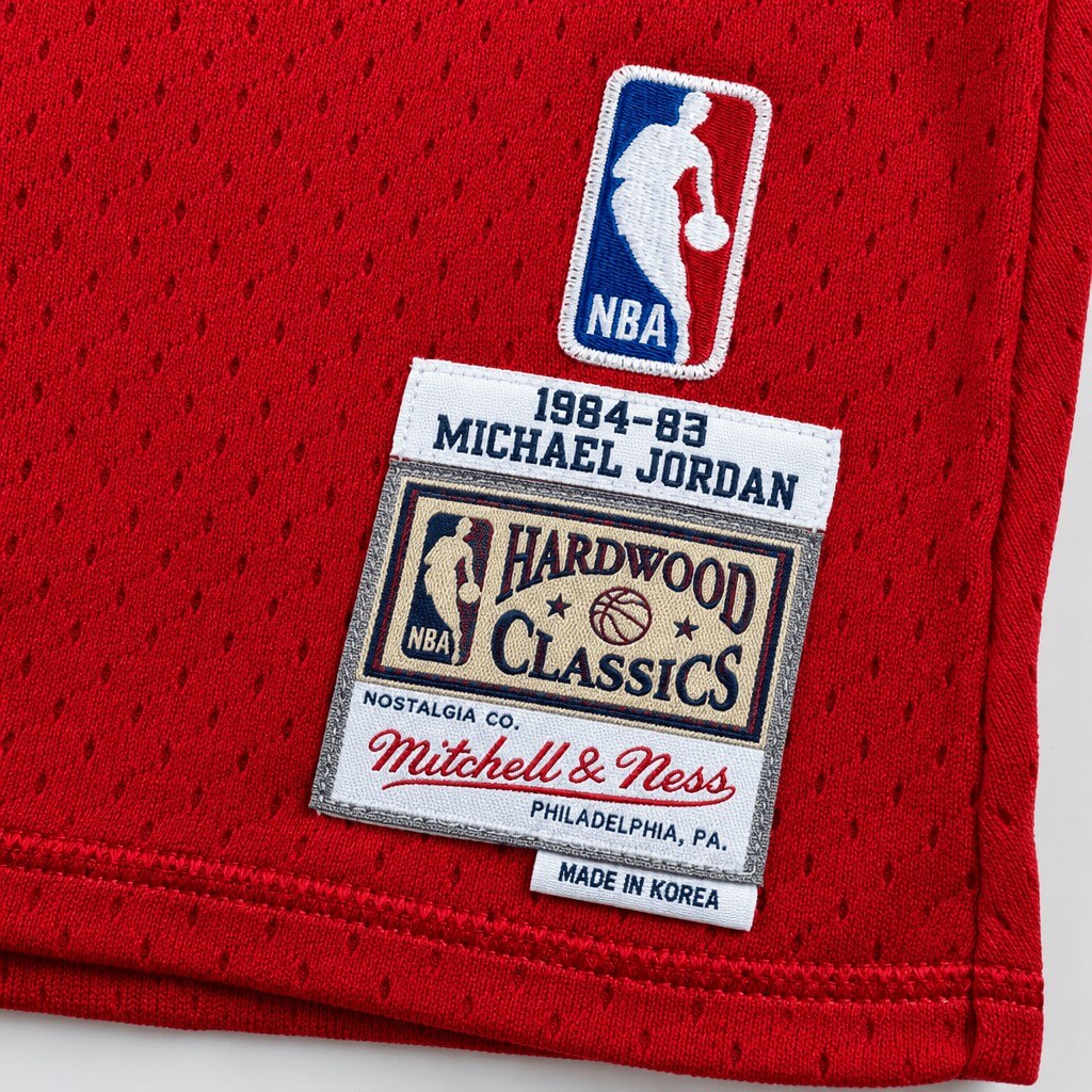 Chicago Bulls 1984 Retro Jersey - Michael Jordan #23