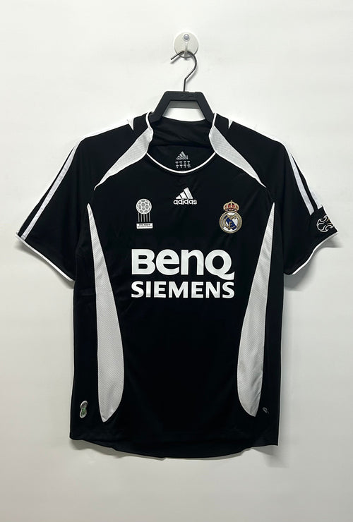 Man's Retro Jersey Real Madrid Team - 2006/2007