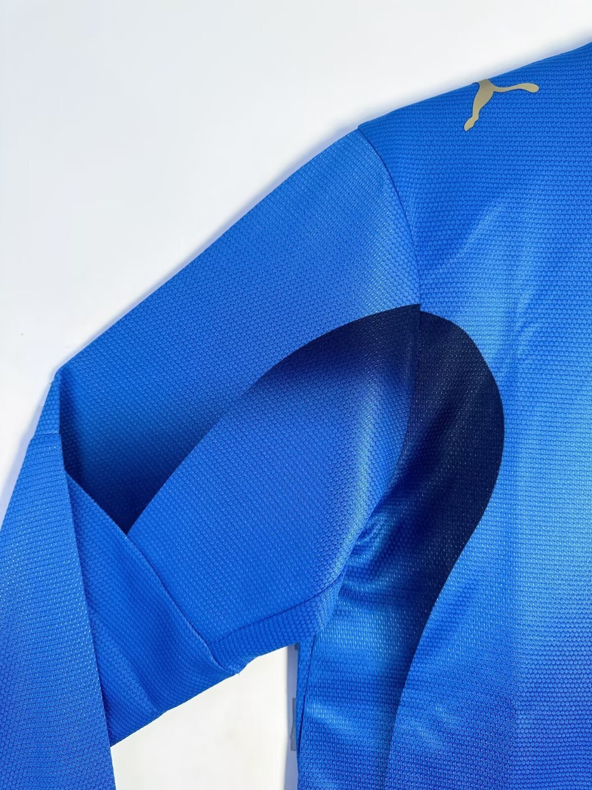 Man's Retro Long Sleeve Italy National Team Home - 2006