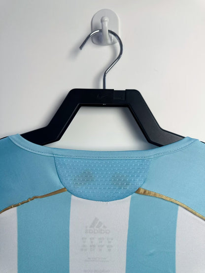 Man's Retro Long Sleeve Argentina National Team Home- 2006/07