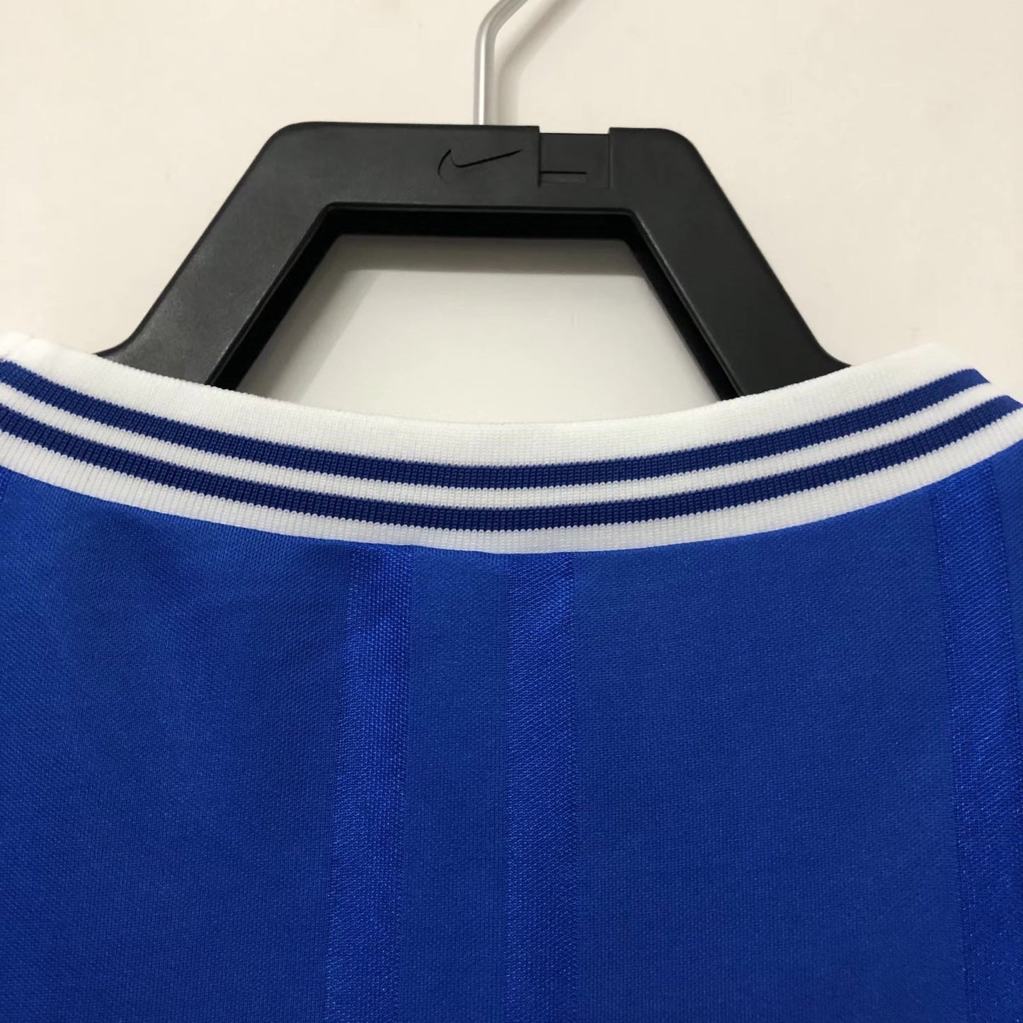 Man's Retro Jersey Everton Team - 1985
