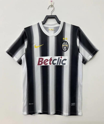 Man's Retro Jersey Juventus Team Home - 2011/12