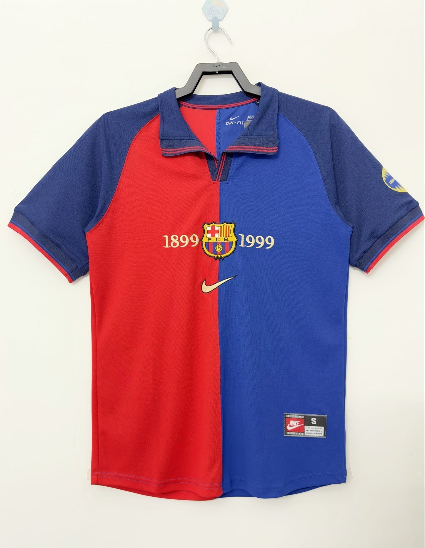Man's Retro Jersey Barcelona Team - 1989