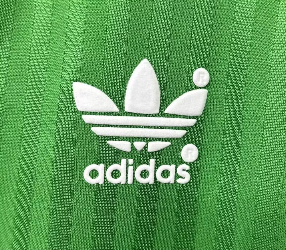 Man's Retro Jersey Cameroon National Team - 1990