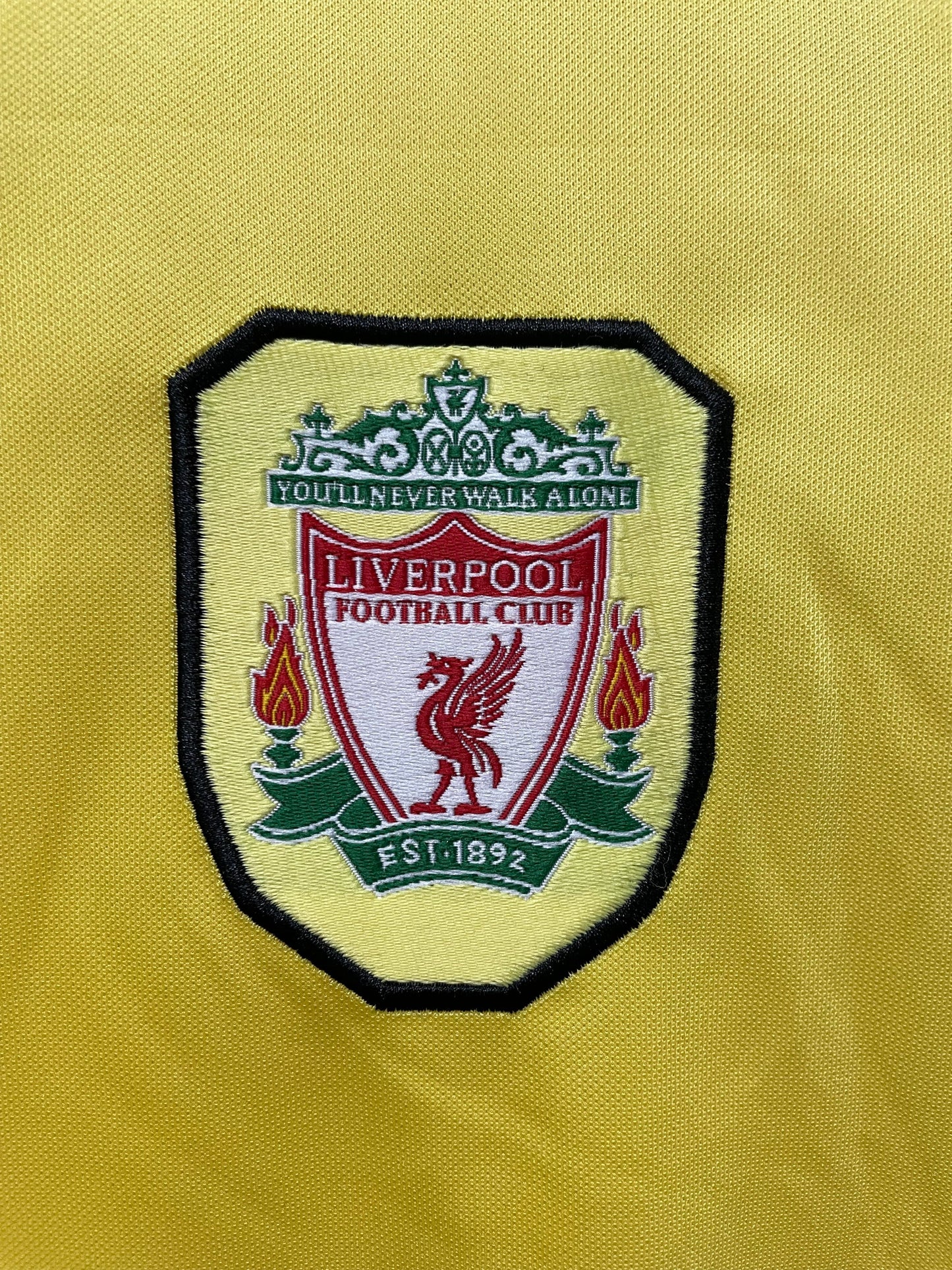 Man's Retro Jersey Liverpool Team Away - 2004/2005