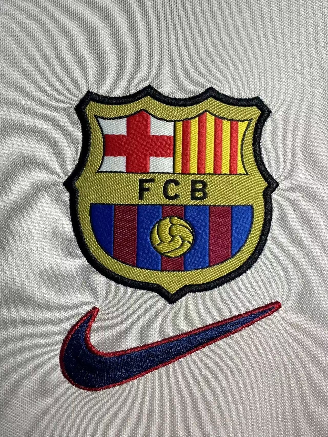 Man's Retro Long Sleeve Barcelona Team Away - 1998/99