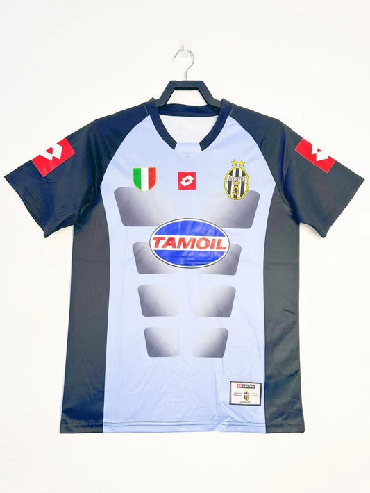 Man's Retro Jersey Juventus Team GK - 2002/03
