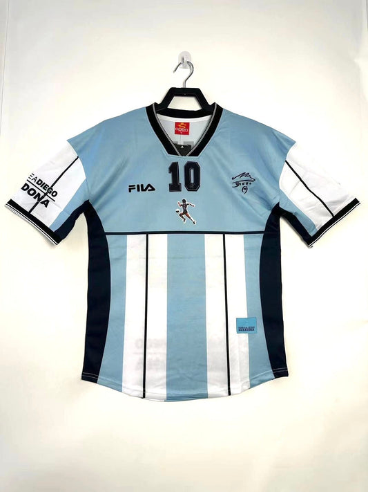 Man's Retro Jersey Argentina National Team  Maradona Commemorative Edition - 2001