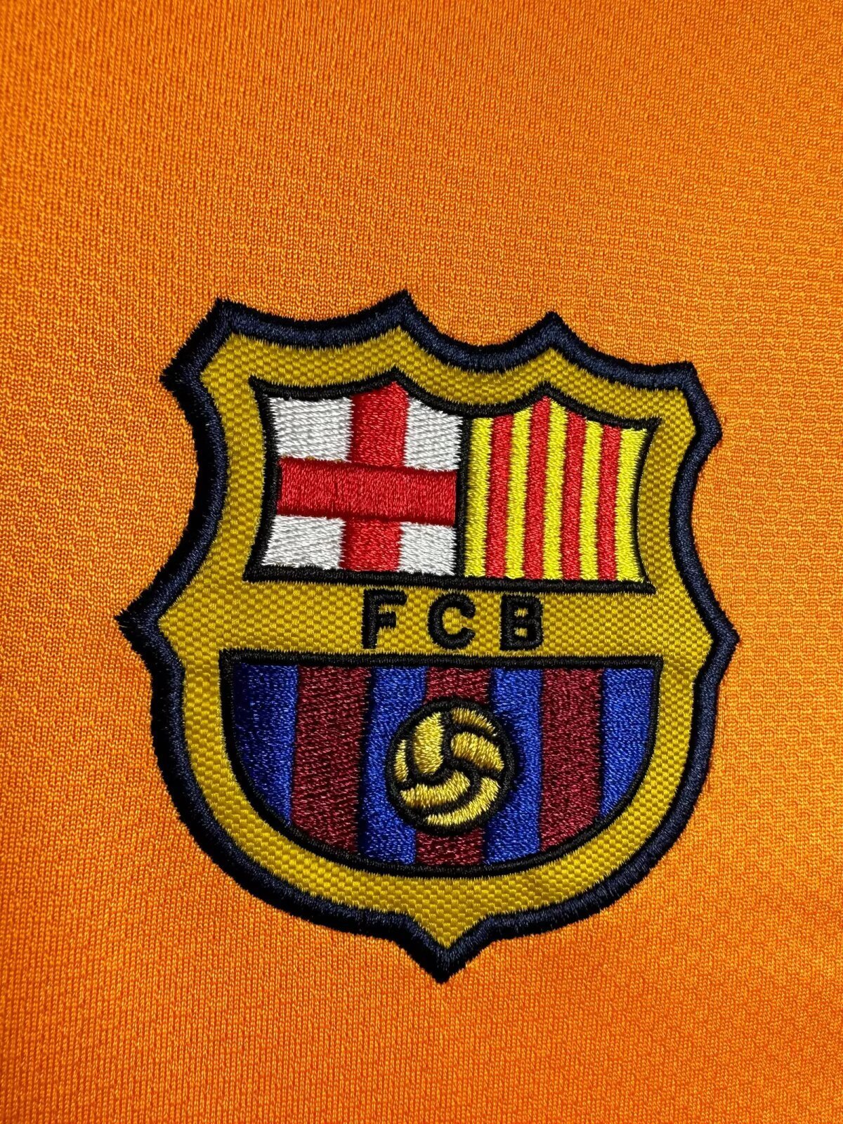 Man's Retro Jersey Barcelona Team Away - 2006/07