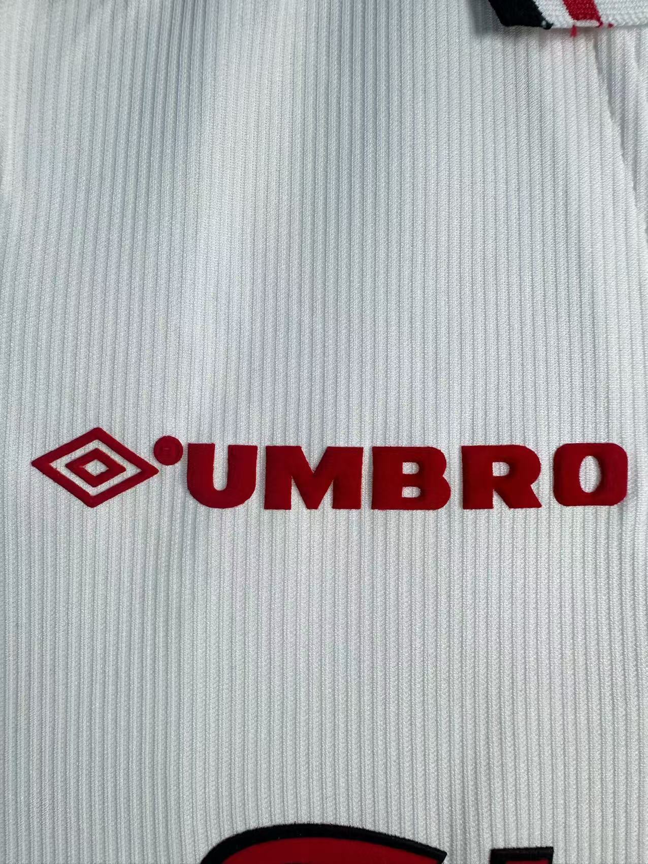 Man's Retro Long Sleeve Manchester United Team Commemorative Edition  - 1998