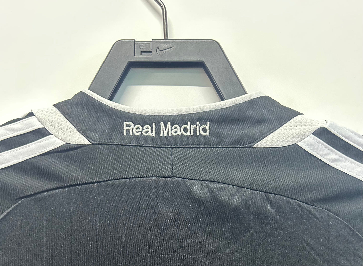 Man's Retro Jersey Real Madrid Team - 2006/2007