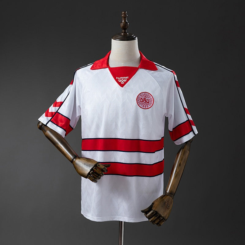 Man's Retro Jersey Denmark National Team Away- 1988