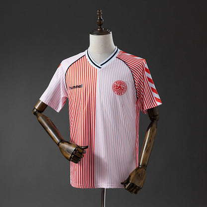 Man's Retro Jersey Denmark National Team Away- 1986