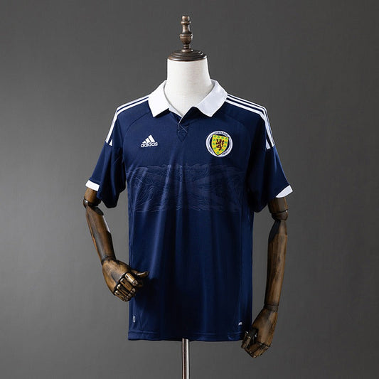 Man's Retro Jersey Scotland National Team Home - 2012/2014